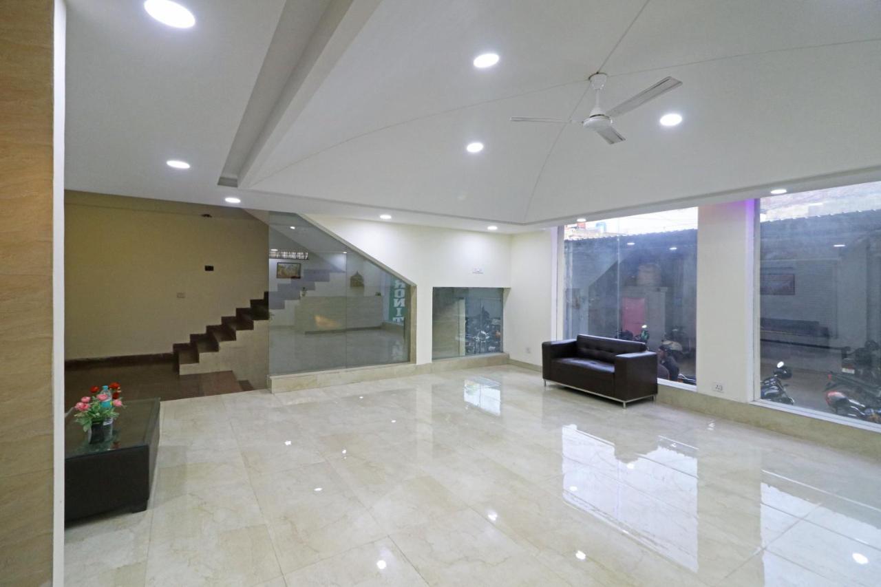 Hotel Ronit Royal Delhi Airport By D'Capitol New Delhi Exterior foto