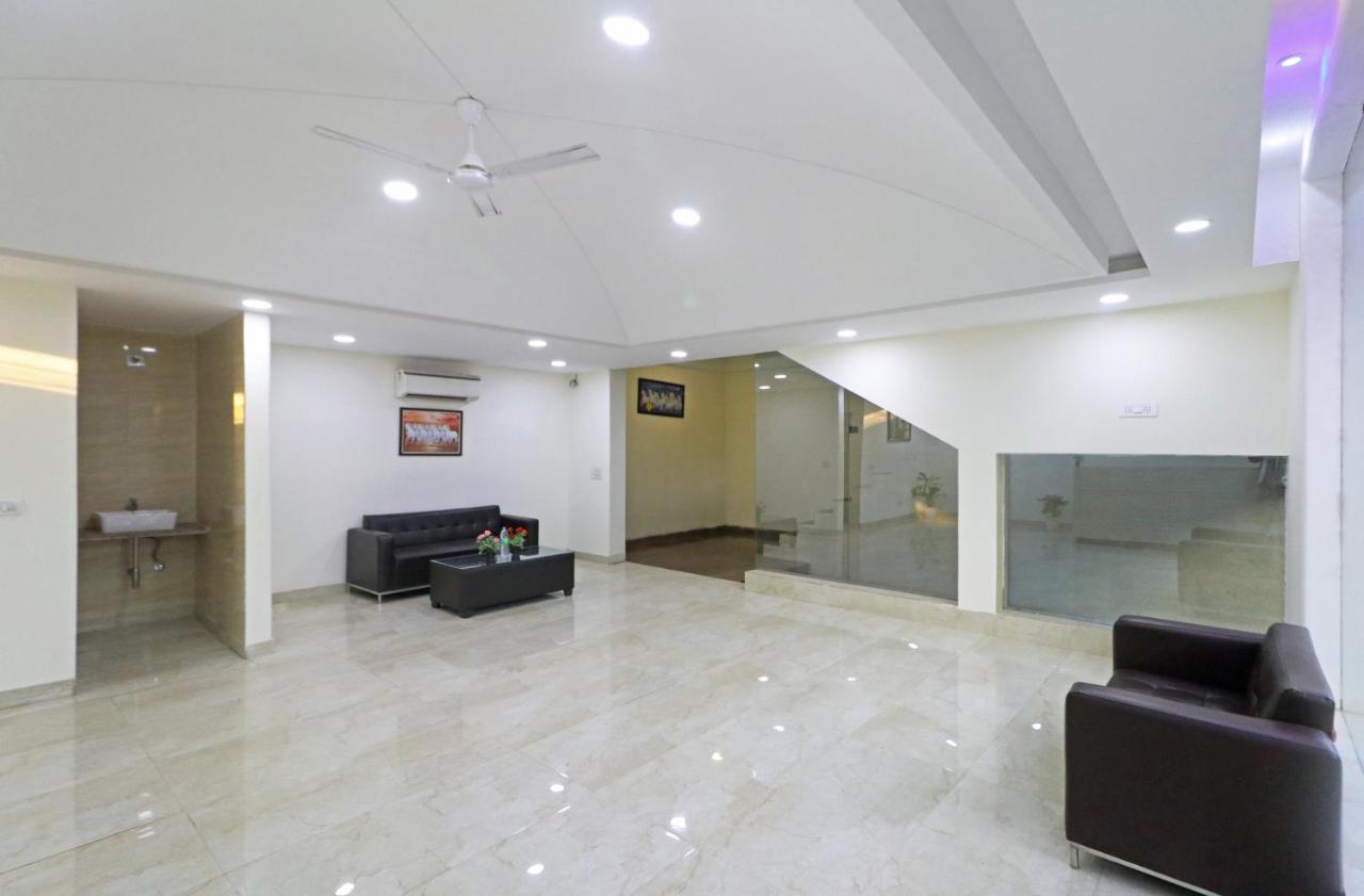 Hotel Ronit Royal Delhi Airport By D'Capitol New Delhi Exterior foto