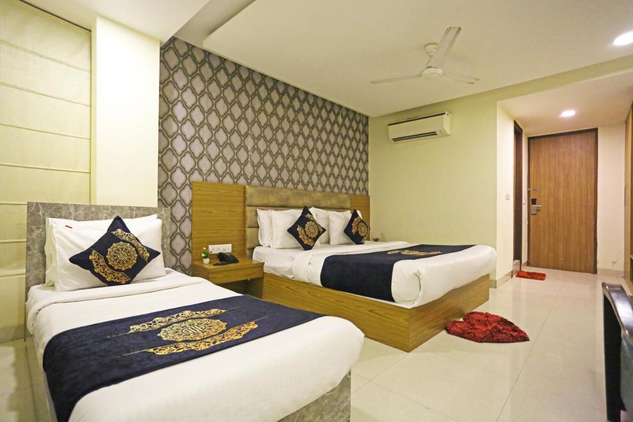 Hotel Ronit Royal Delhi Airport By D'Capitol New Delhi Exterior foto