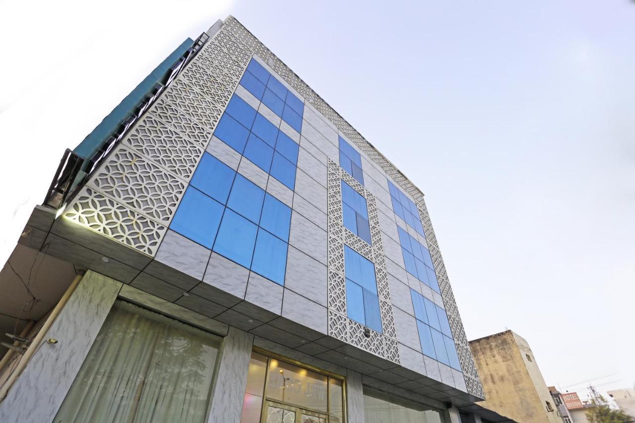 Hotel Ronit Royal Delhi Airport By D'Capitol New Delhi Exterior foto
